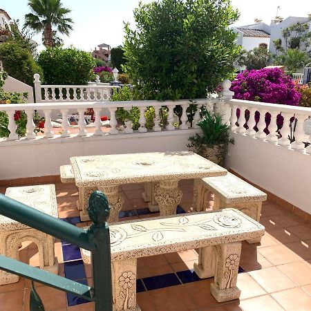 אוריהואלה Villamartin, Lovely 2 Bed House, Short Walk To The Plaza. מראה חיצוני תמונה