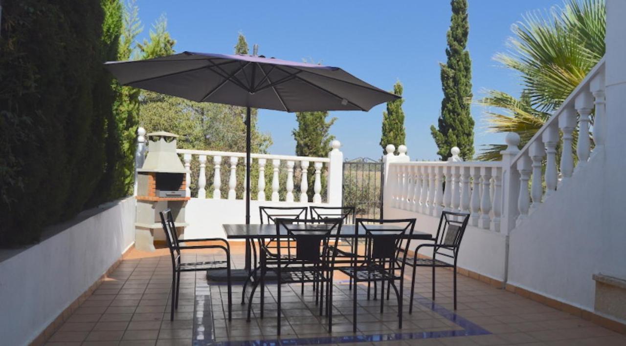 אוריהואלה Villamartin, Lovely 2 Bed House, Short Walk To The Plaza. מראה חיצוני תמונה