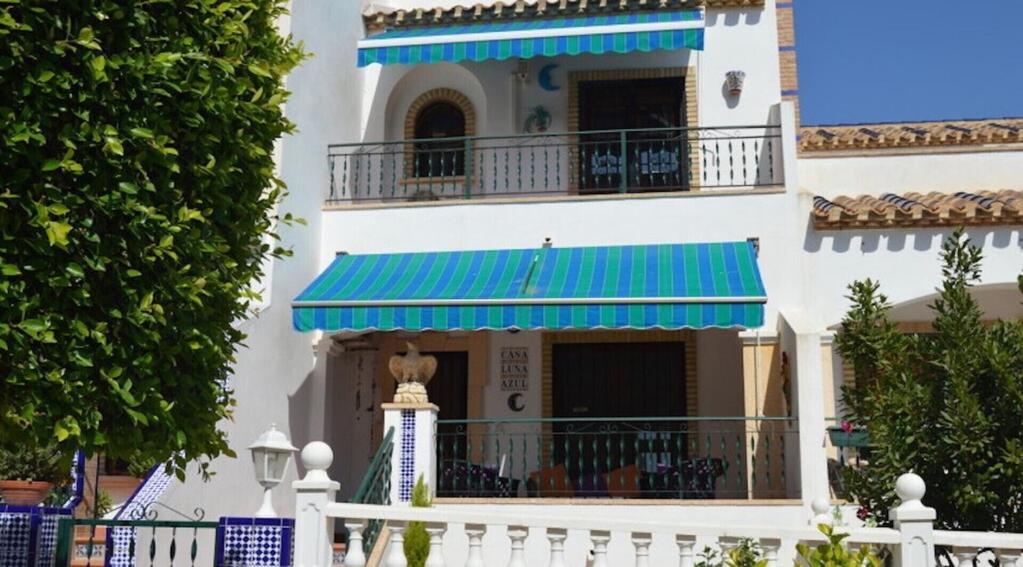 אוריהואלה Villamartin, Lovely 2 Bed House, Short Walk To The Plaza. מראה חיצוני תמונה