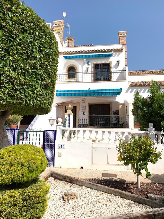 אוריהואלה Villamartin, Lovely 2 Bed House, Short Walk To The Plaza. מראה חיצוני תמונה